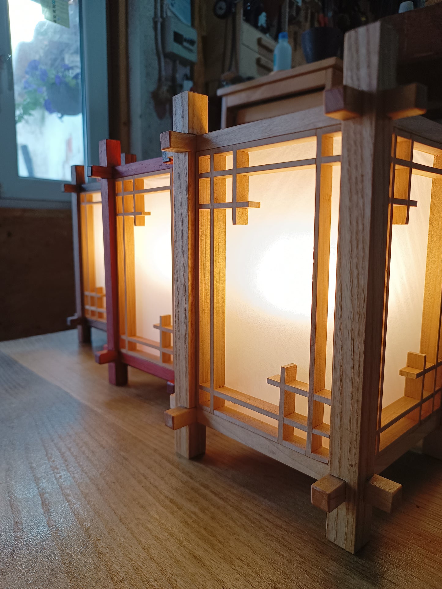 "kumiko" lamp